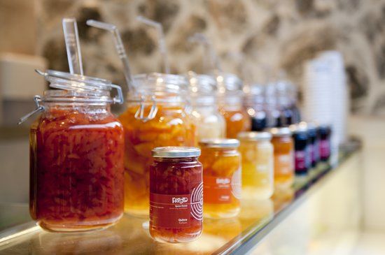 Fresko Yogurt Bar